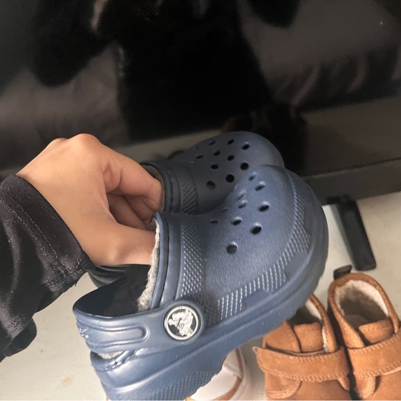 5T Toddler Shoes - Picture 5 of 8